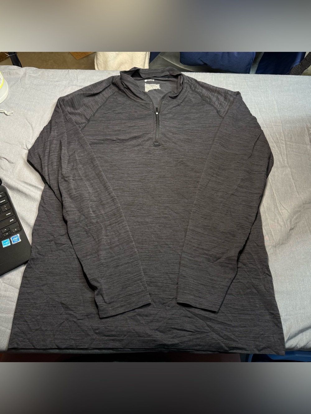 Zella Men's Long Sleeve Quarter-Zip Polo in Dark Charcoal